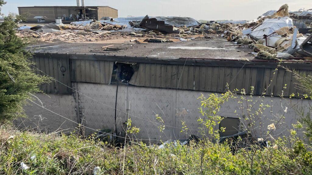 PHOTOS: Likely tornado causes damage in Tupelo, Northeast Mississippi